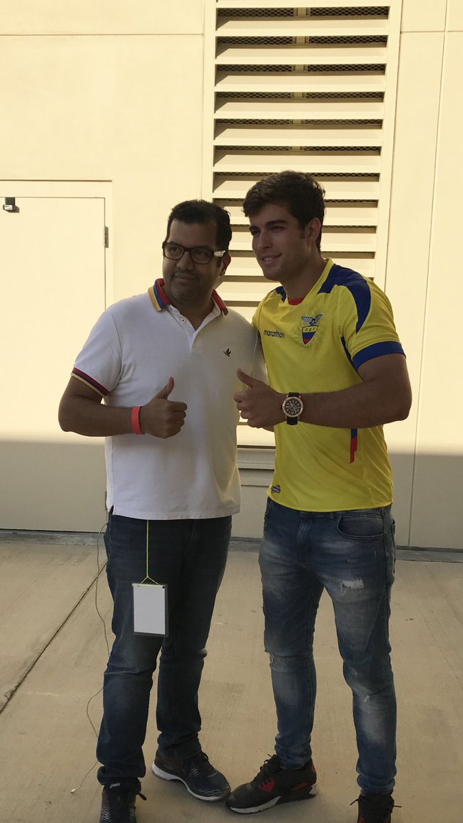 DiegoArcos14's tweet photo. El más popular d los ecuatorianos hasta ahora en el estadio de Boca Ratón https://t.co/5U4jxlmhbv