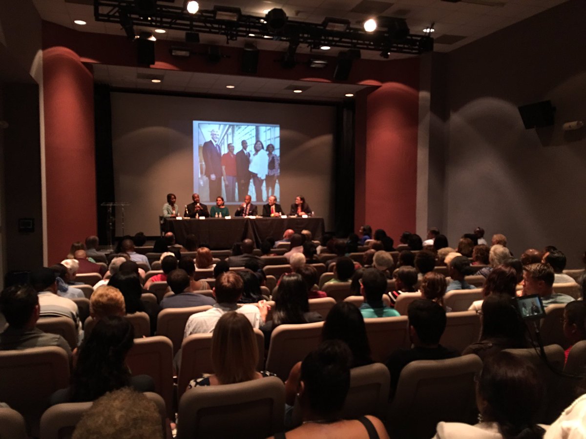 Attending the 0.5% : More Common Than Different panel presentation at The Health Museum in Houston tonight. #hounews