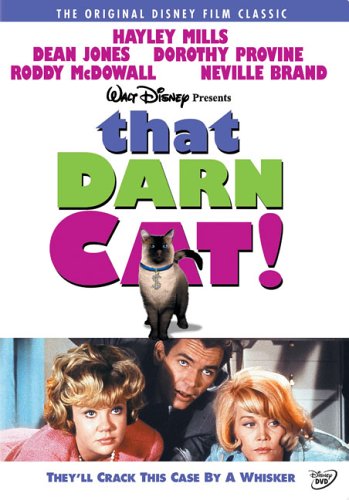 MissCuddlywumps's tweet photo. That Darn Cat (1965), starring Syn the cat, is 2 hours of laugh-out-loud fun! https://t.co/5hb9s3e7fP #catmovies #moviereviews #catclassics https://t.co/v3G2g4xSIX