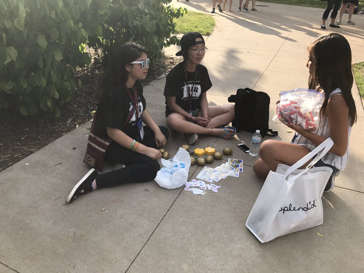 nuyu_team's tweet image. At the memento exchange &amp;amp; raising awareness about mental health &amp;amp; mindfulness. #newjersey #FPSPI @AttitudesInRev #australia #kentucky