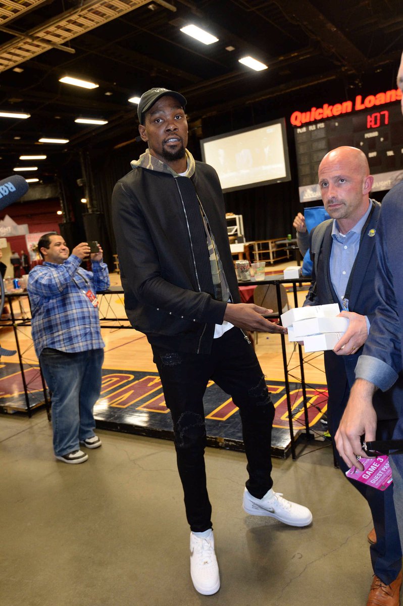 off white lebron air force 1
