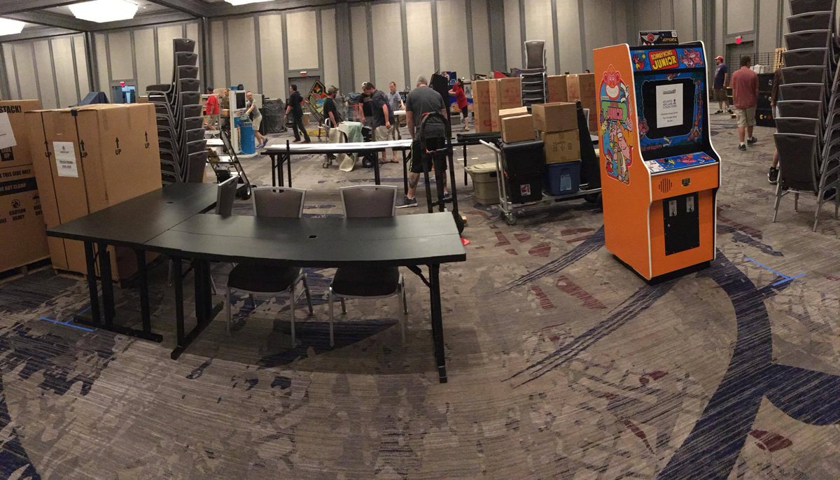 Arcadeshop's tweet photo. We will be demoing DK Jr. Remix at the #SFGE2017 @donkeykongremix @SFGameroomExpo #arcadeshop https://t.co/r7iCvI7CLV