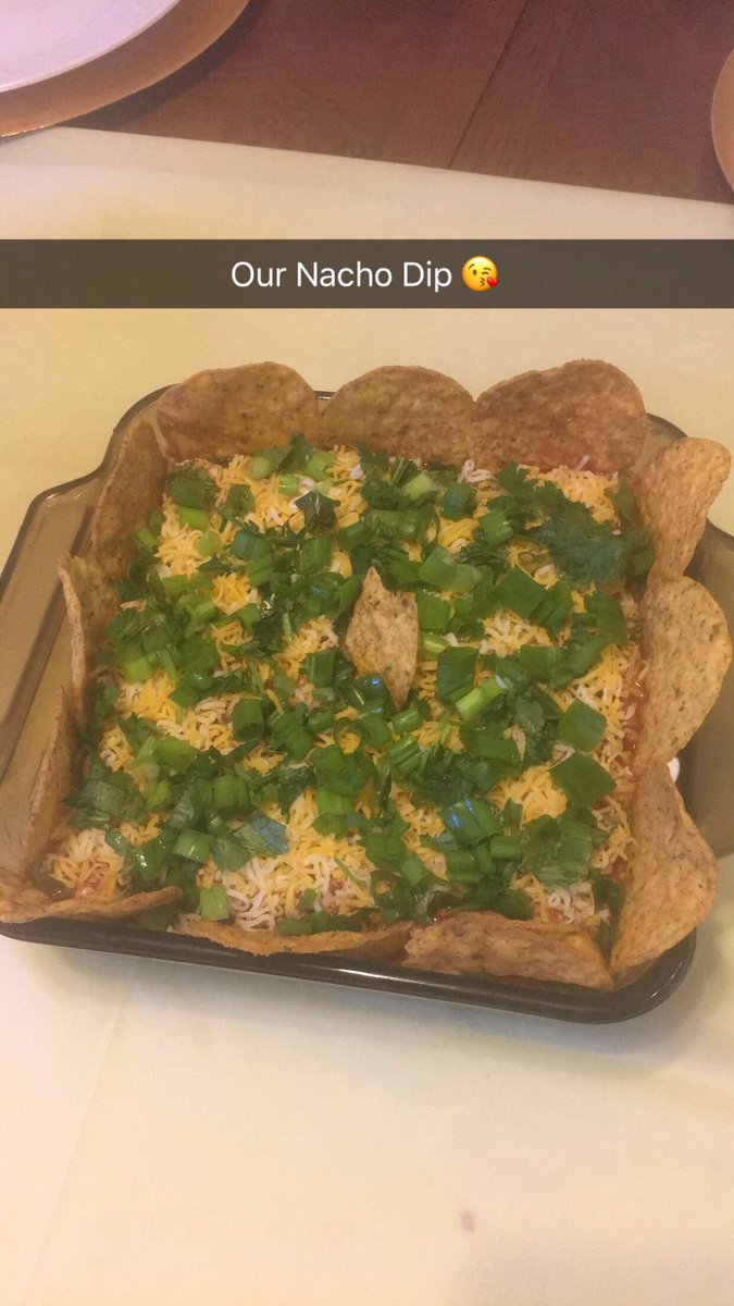 ZMujahideen's tweet photo. Made this meal with my Babygirl! Teaching her how to cook South African food 😀. KnowThyRoots https://t.co/gycPHVzFE0