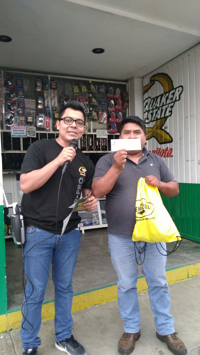 poderosatuxtla's tweet photo. Seguimos en San Cristóbal en Refaccionaria Urbina, regalando promocionales. Sigue nuestra programación a través del 91.1 fm, la poderosa. https://t.co/g3OzoXg57Z