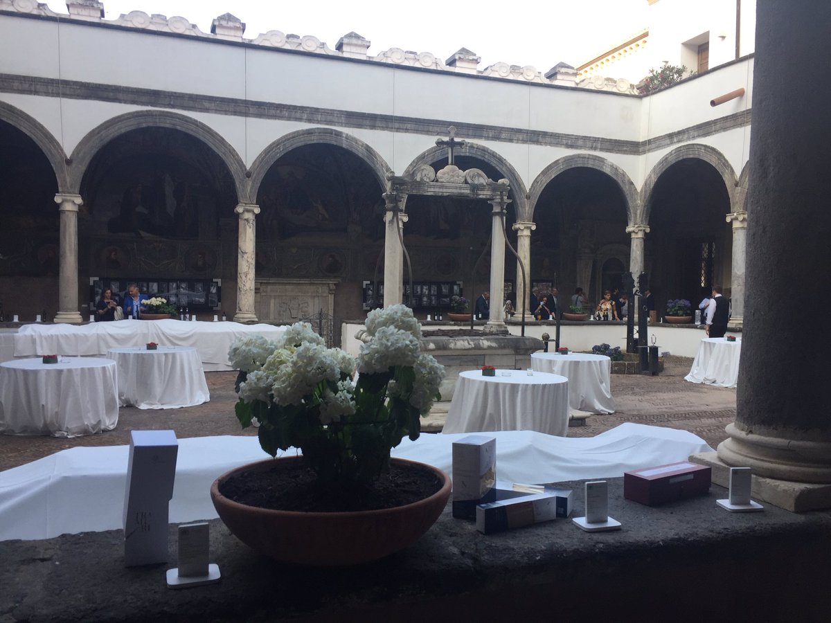BasileADV's tweet photo. #onemorepack 2017 in una location stupenda...Santa Maria la Nova Napoli... con il grande Drew Smith!!! https://t.co/IxFteolE86