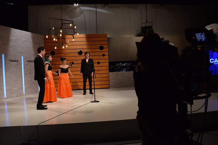 sorayaanaya's tweet photo. A las 11 pm en el programa @Calle_Once con Ricardo Rapahel en el Canal Once del #IPN  se presenta #cantando  @ShemeshQ, viva la calle. https://t.co/QSKzS9RPhJ