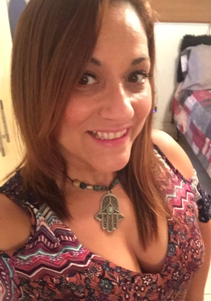ivecita8's tweet photo. Worry about loving yourself, instead of loving the idea of other people loving you #loveyourself #selflovefirst #wepa #happywithyourself https://t.co/ZfAv6NoE5r