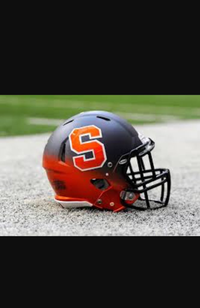 DMAC1513's tweet photo. Blessed to receive another offer from Syracuse University 🍊🏈‼️💯 @ChadSimmons_ @therealkwat @RecruitGeorgia @Rivals @TuckerFootball https://t.co/DbspmnYp4d