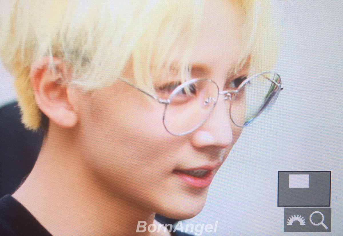 bornangel1004's tweet photo. 170609 뮤직뱅크중간외출 #정한 #JEONGHAN #세븐틴 #SEVENTEEN #Al1 #울고_싶지_않아 @pledis_17 https://t.co/sAwbjS0OUb