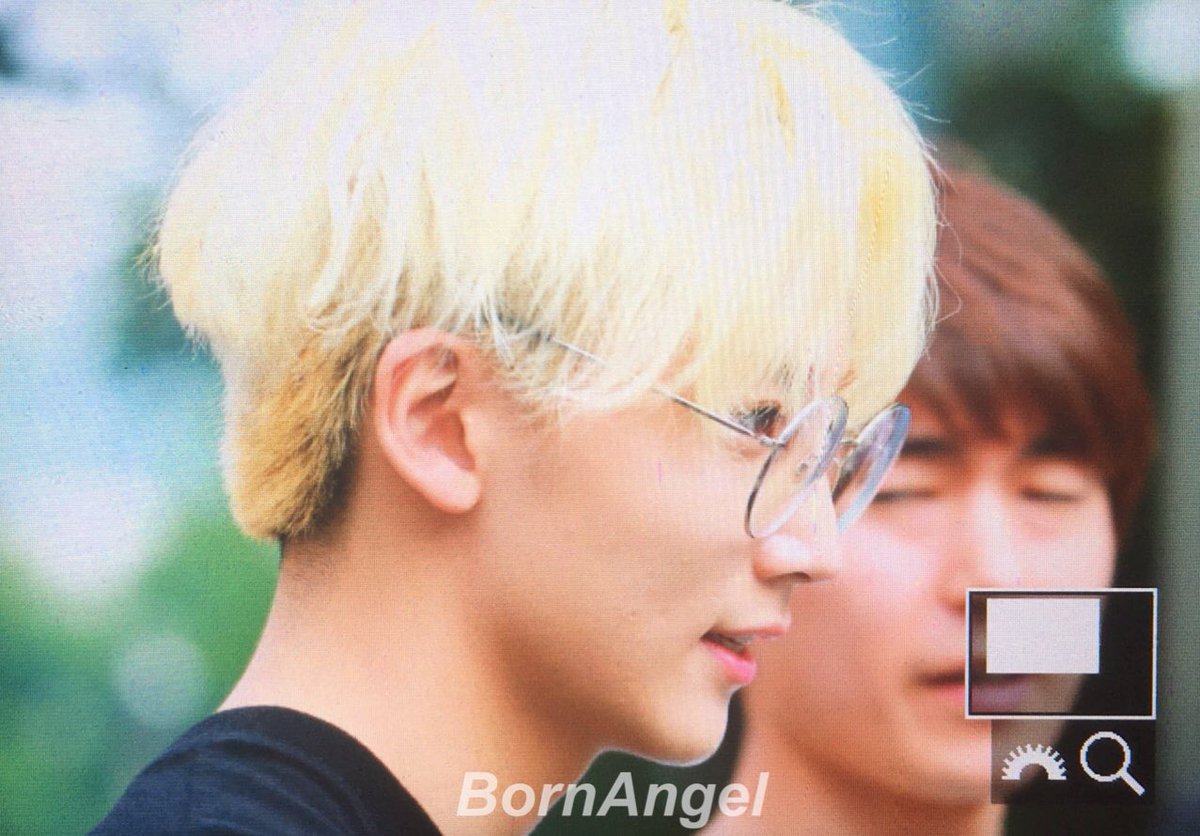 bornangel1004's tweet photo. 170609 뮤직뱅크중간외출 #정한 #JEONGHAN #세븐틴 #SEVENTEEN #Al1 #울고_싶지_않아 @pledis_17 https://t.co/sAwbjS0OUb