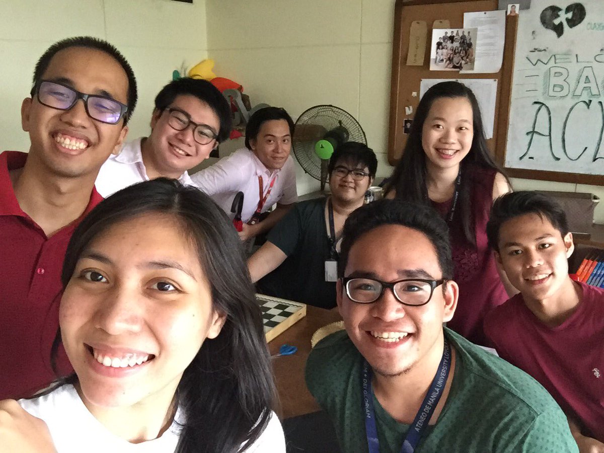 AteneoCLC's tweet photo. The seniors we missed in Evsem paid a visit! :) #Home https://t.co/DuJU7LG4PR