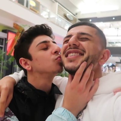 Brandon Awadis The Longest I Ve Gone Without Seeing My Brotha Fazerug Cons Of This Vacation