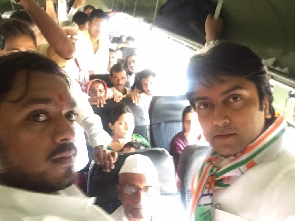MeDeshmukh's tweet photo. On a state transport bus - starting the #YuvaSangharshYatra today. You have to be one with them to understand their true issues https://t.co/PPDSNo19BD