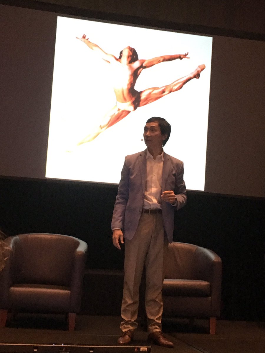 lizzieclat's tweet photo. Li Cunxin what an inspiration! Thank you @PositiveSchools for an outstanding conference ❤️ #PositiveSchools #PosEd #Wellbeing https://t.co/91kDRN370H