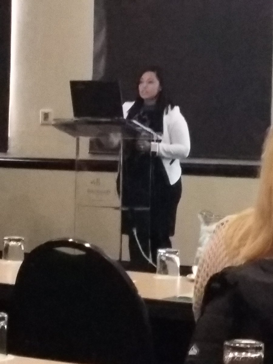 mariska_beer's tweet photo. #SASOCP2017  Delyne presenting on Antibiotic related mental status changes @sasocp https://t.co/bgPjOMeERp