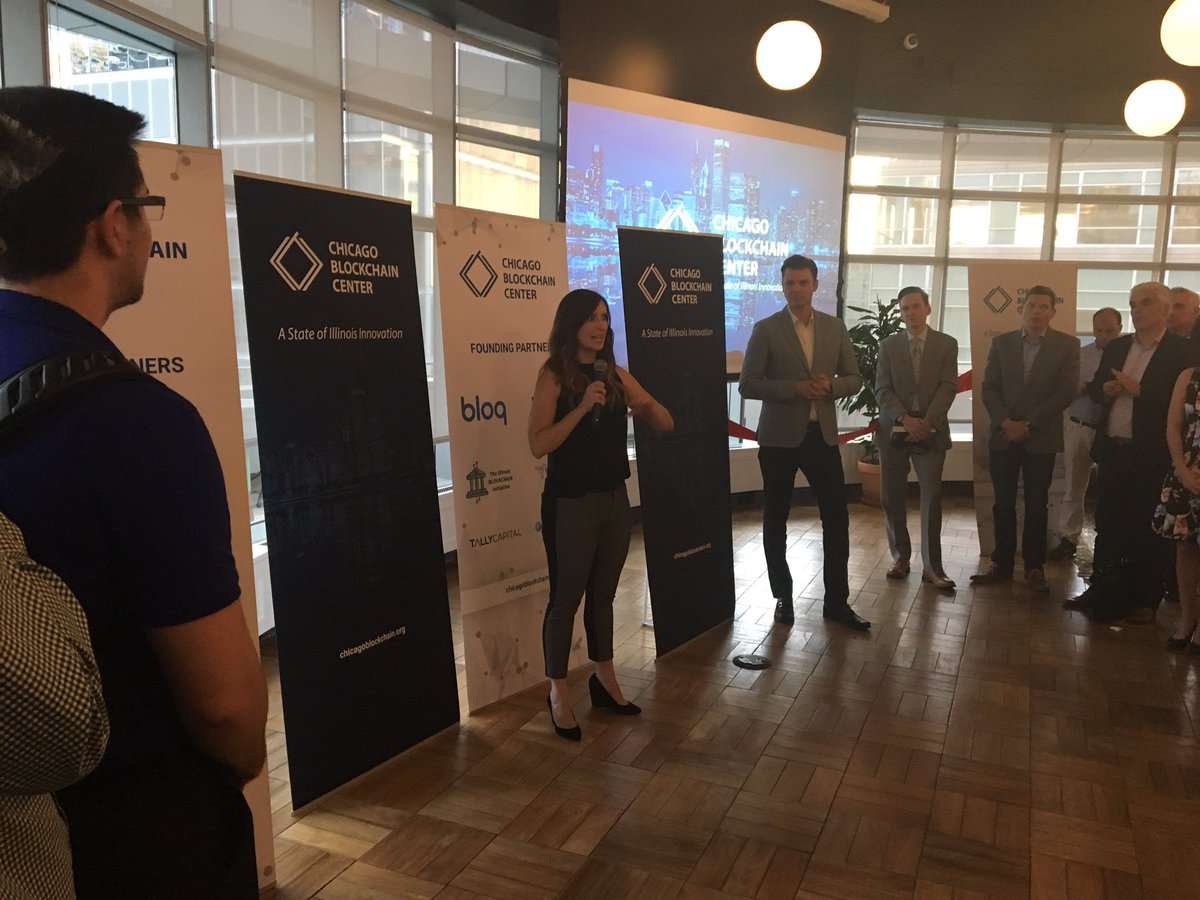 bitcoinmom's tweet photo. Wow, you wouldn't believe how cool the new Chicago Blockchain Center is! Amazing new workspace for bitcoin &amp; blockchain innovators https://t.co/F4pE7g66Ta