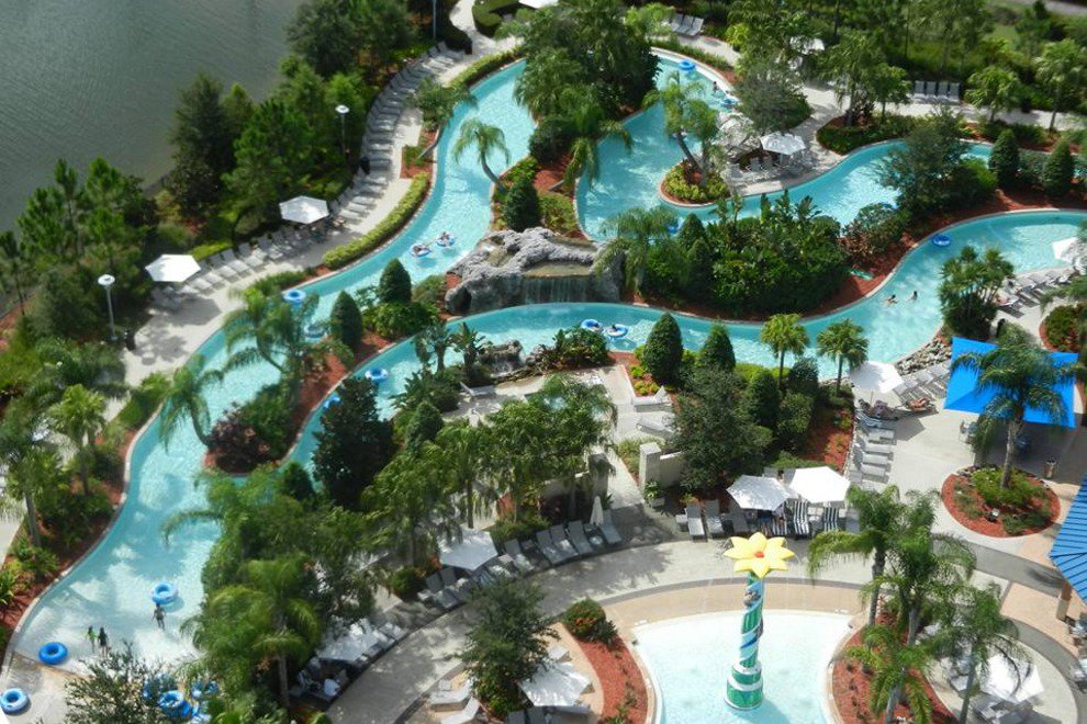 whereORLANDO's tweet photo. FINAL HOURS! RT, Follow Us, Tag 3 friends to #WIN: 2 nights at @worldcenter, 4 tix @visitcrayolaORL + @MascotGames https://t.co/dXxq2hgUvy https://t.co/XQKe2xwwAt