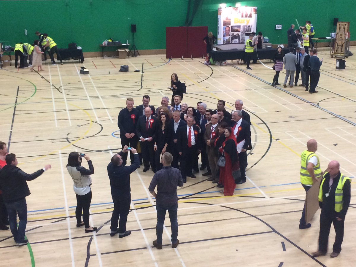 TomGeorge94's tweet photo. It's all over at Castle Leisure Centre on a successful night for Labour, where they gained Bury North and held Bury South #MMElection2017 https://t.co/FEzbdp5kVE