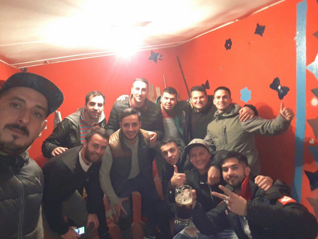 Perezdami15's tweet photo. Cerca de la despedida!! https://t.co/KrV8kvo6aD