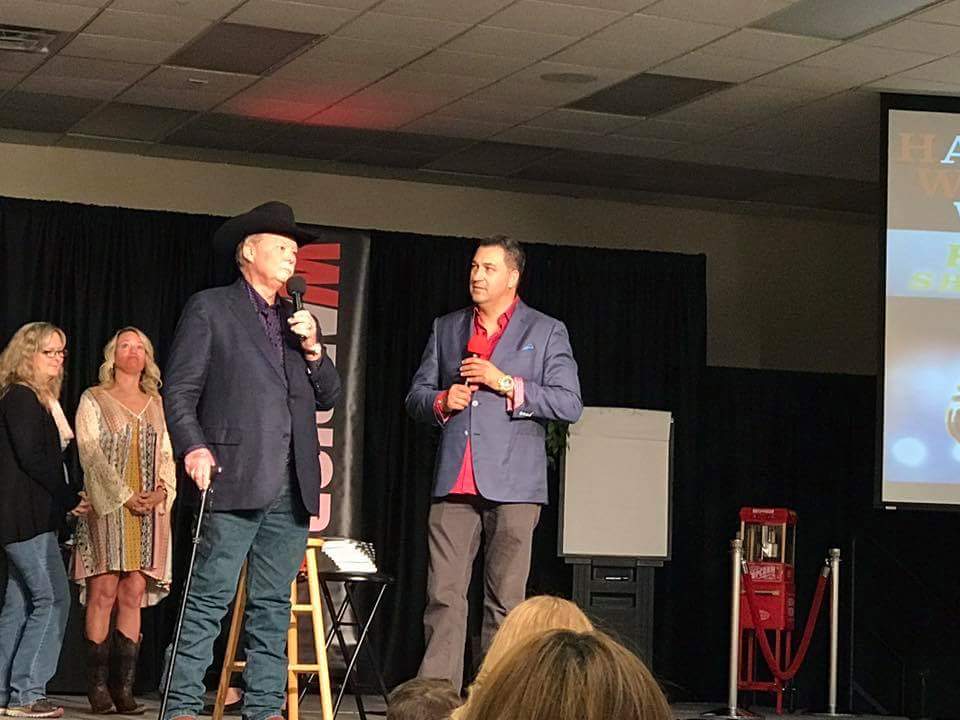 MKessnerEdD's tweet photo. Enjoyed hearing @montelongo, @wimbrey, @douggrady , & Frank Shankwitz today! #HWCDallas https://t.co/B5uu0rgLwm