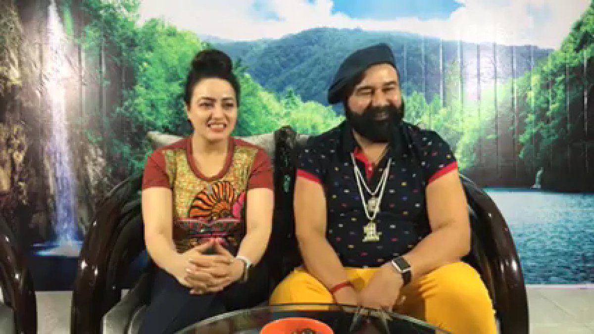 ManinderPuri1's tweet photo. @Gurmeetramrahim look Awesome guru ji #LiveFunFairWithFDD https://t.co/Z2mmX1YkEf