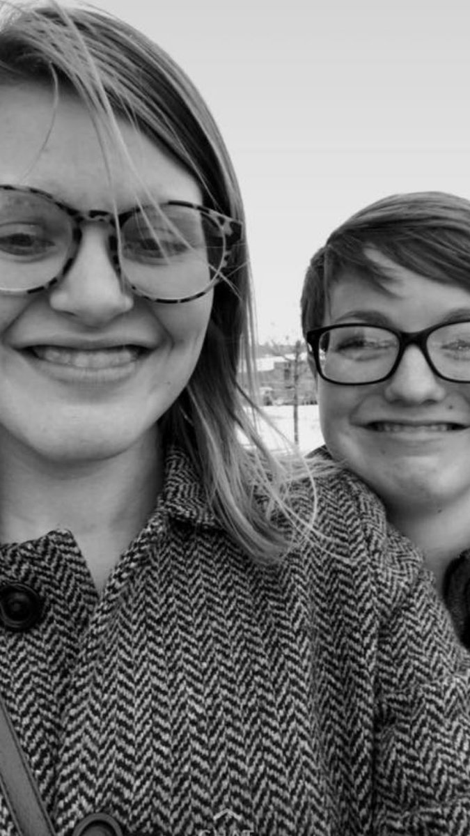 VintageValyn's tweet photo. Happy national best friend day ft Mary Berry @1800breadstick https://t.co/JBRL5JBQMJ