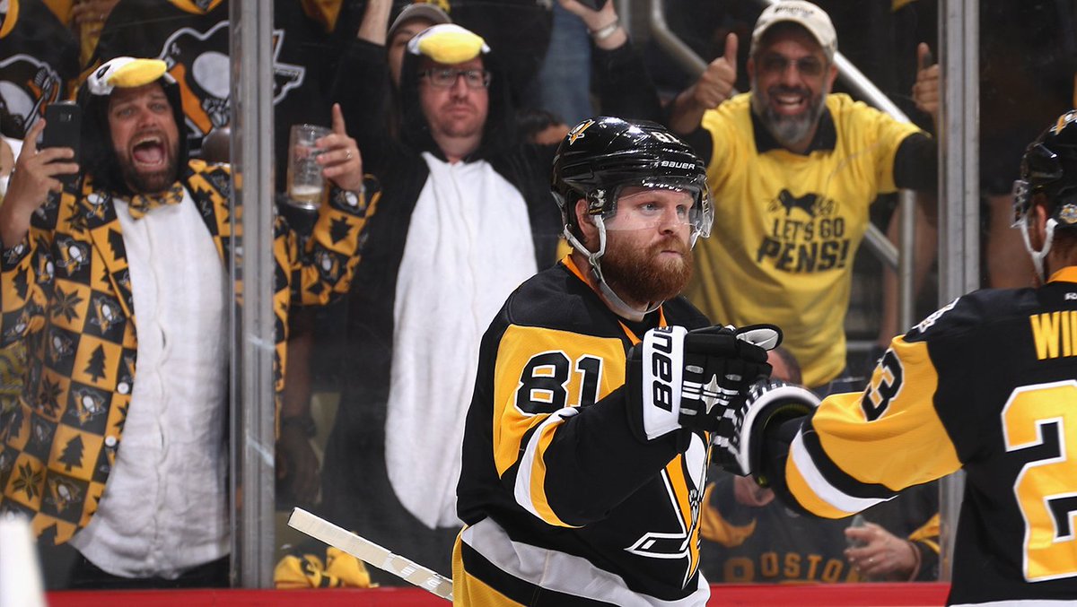 penguins's tweet photo. Mood. https://t.co/MFur8c69ph
