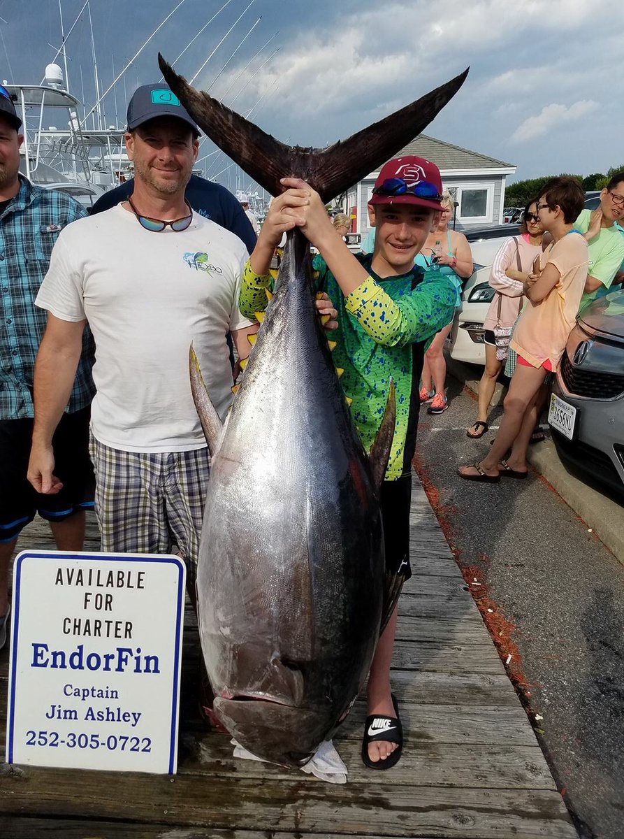 EndorFin123's tweet photo. Pending Jr Angler world record Bryce Vick caught with us last week! Way to go Bryce!
#crowder rods https://t.co/mQE8yI1vXP