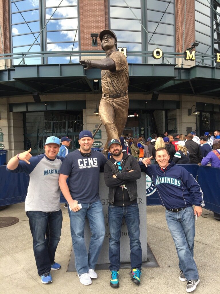 bobjr6's tweet photo. Friends since "The Kid" roamed CF for the Ms. #WhereIRoot #mariners #500ball #frayands #highschoolbuddies #classof96 https://t.co/1gz8K1BkZ4