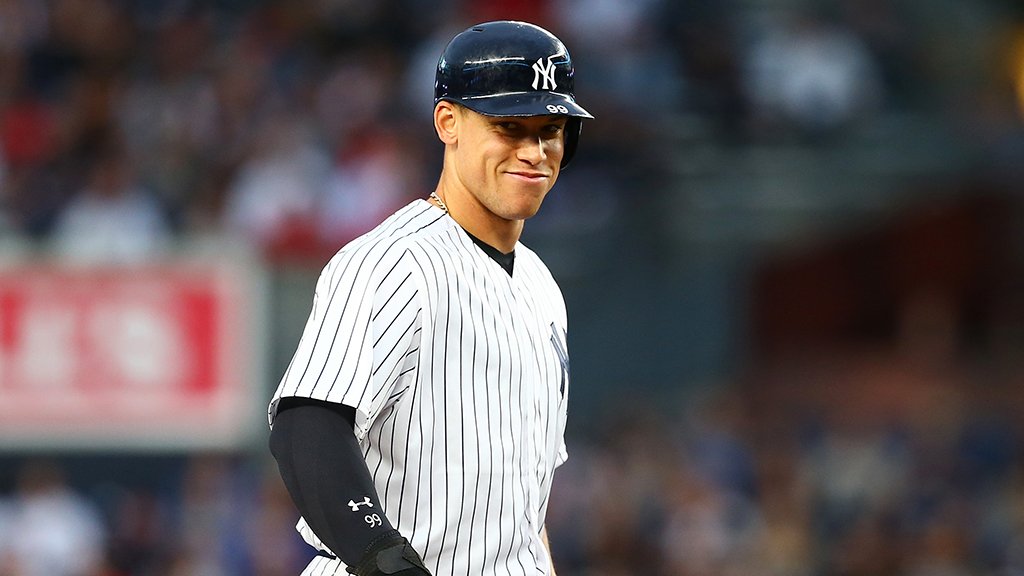 Yankees's tweet photo. Win. Dominate. Repeat. 😏 https://t.co/MmpYCpgdTE