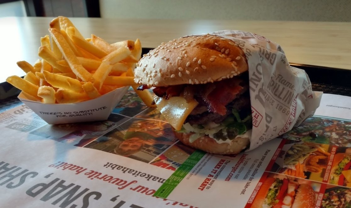 Habbit Burger Grill? More like Crack Burger Grill 💉💉💉

<a href="/habitburger/">Habit Burger & Grill 🍔</a>