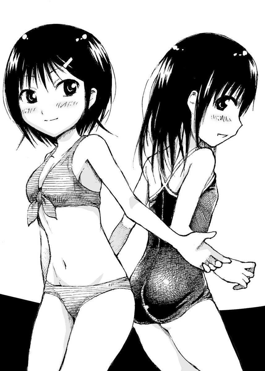 千尋とミキ 水着 カラーとモノクロ 