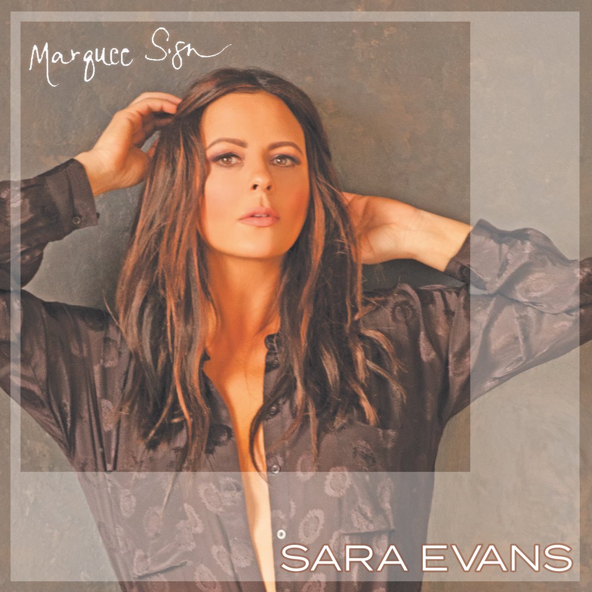 saraevansmusic's tweet photo. It's finally here! Go get #MarqueeSign now on @iTunes!!! 💡💡💡 https://t.co/boUpgoiWWa https://t.co/bRGYbyP4ig