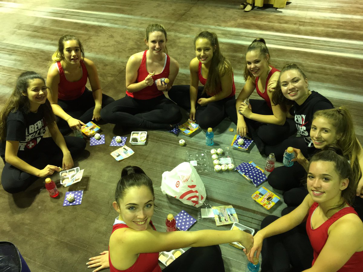 adickerman's tweet photo. Snack break!! #madancenation #maoc2017 #maenergyfactor https://t.co/AJEKPPMYKH
