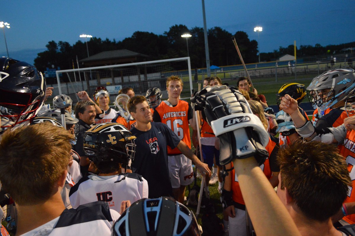 MavLax's tweet photo. Big thanks to @rbrownie04 for coming out tonight. Very professional, great instruction &amp; demo. You gotta hire this guy for just 1 hour. #UC https://t.co/ktU3WQl3gJ