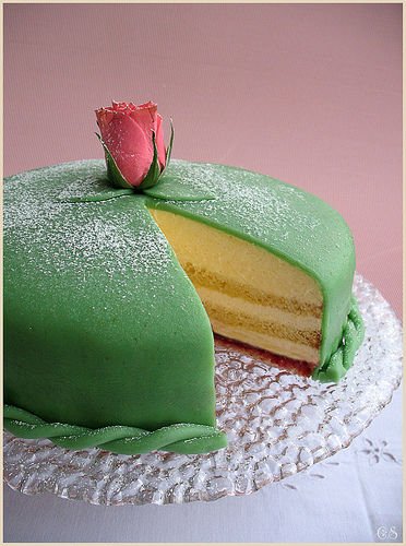 Hug ハグしたくなる女子になる 北欧好き女子必見 見た目も可愛いスウェーデン発のプリンセスケーキ を お家で手作りしてみませんか T Co Wbbtdrmzfs プリンセスケーキ スウェーデン お菓子作り好きな人と繋がりたい 誕生日 ホーム