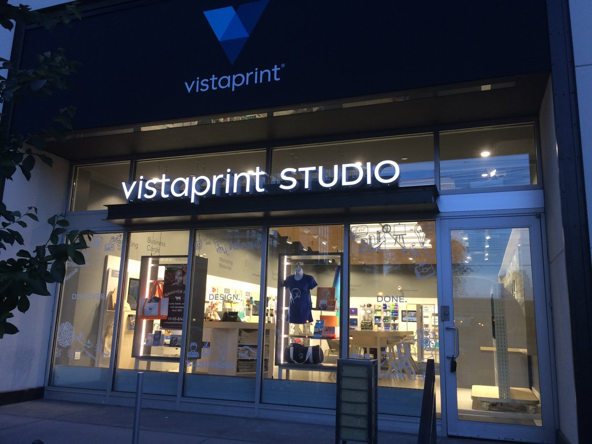 Tomorrow morning, Vistaprint opens its 1st retail store on King Street in Toronto.  So excited. @vistaprint #toronto
