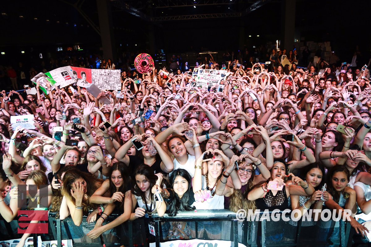 Magcon's tweet photo. Our #NationalBestFriendDay post is dedicated to the best supporters in the world. Love our MAGCON family! ❤️ https://t.co/dalPbjgQJx