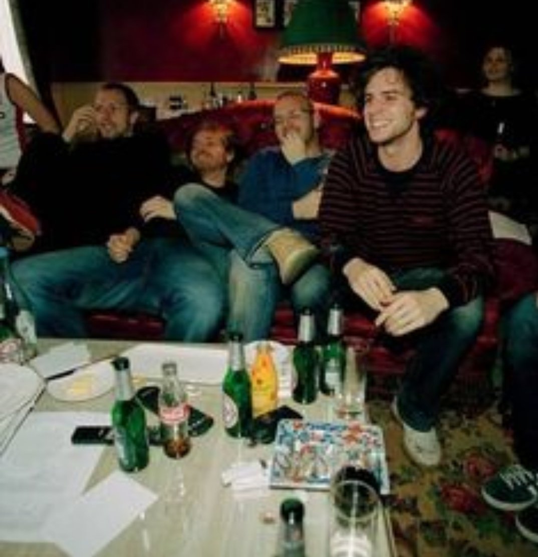 Coldplayer2000's tweet image. crackin open a cold one with the boys
