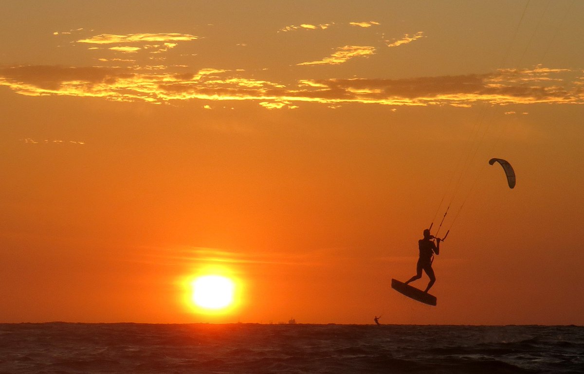 Leigh Henningham, our legendary photographer rides off into the sunset.  Don't you go changin' (unless it's a lens!) bit.ly/2s2cf4L