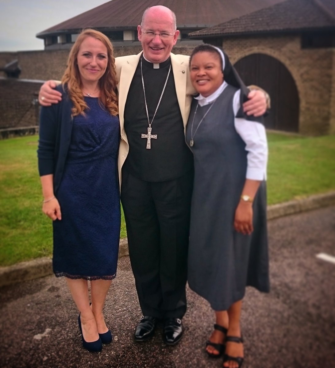 Mixxii07's tweet photo. @BishopMoth Can't thankyou enough for this, what a wonderful day! #proudmoment #confirmation #WorthAbbey https://t.co/1AfiHFHwLj