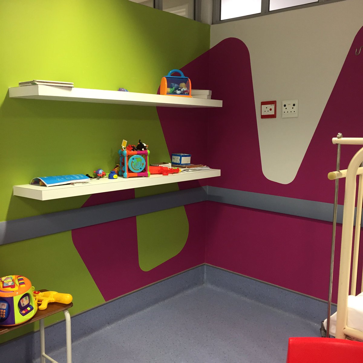 sapsos's tweet photo. @sapsos toured some SAPSOS  hospitals. Need more private investment in govt. paed friendly facilities: happy preop children #bridgethegap https://t.co/WUl2dg731C