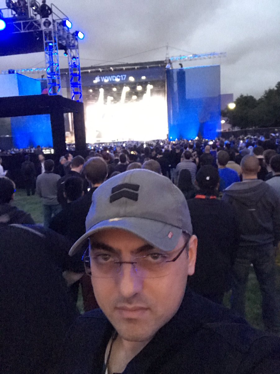 tymofi's tweet photo. Apple bash!!! #apple #wwdc2017 https://t.co/7J2vzRjOBt