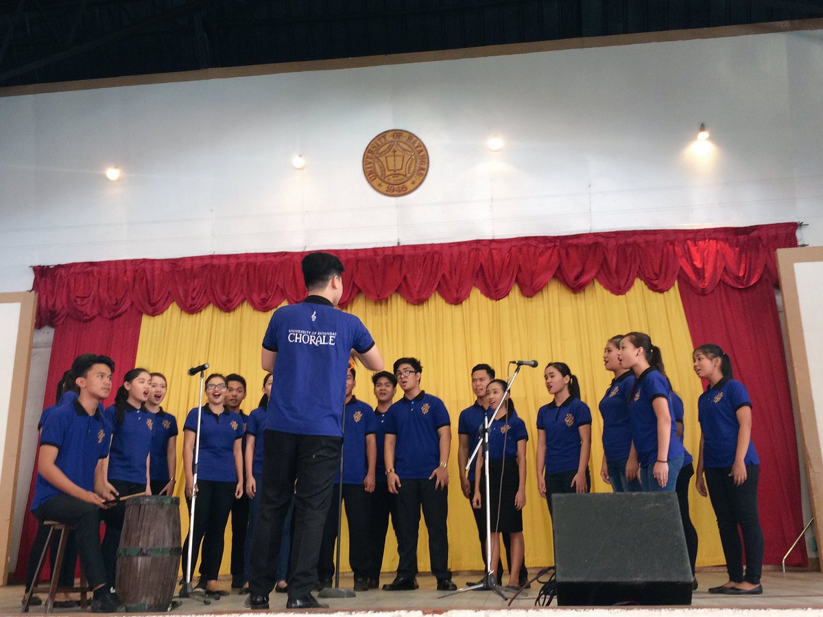 UBatangas's tweet photo. The UB Cultural Groups, during the Orientation of G11 students and transferees
#DanceCo
#TDS
#Chorale
#JazzBand
#TatakBrahmanOrientation https://t.co/5tDvggjt0m