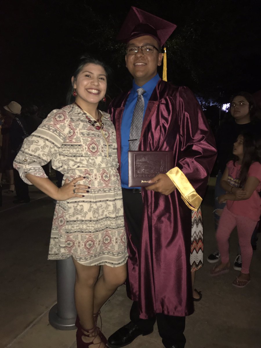 juliannesalame's tweet photo. Also, congrats to my baby boy. We met in 4th grade and it's been a crazy ride ever since. YOU DID IT! I love you❤️ #9yearsgoingstrong https://t.co/OTrOTjsuVq