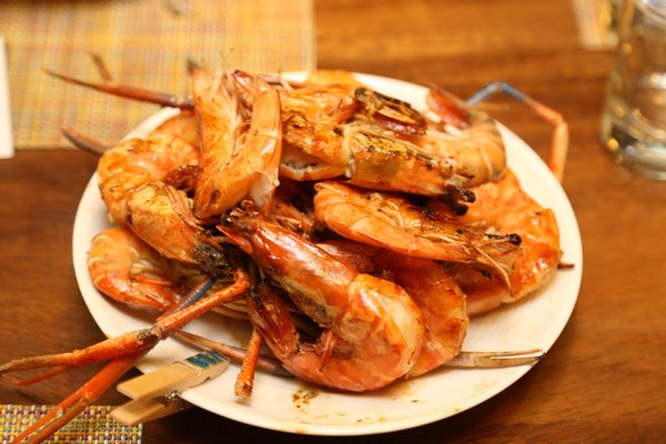 where_on_sale_'s tweet photo. อาทิตย์นี้ไปกินกุ้งกันมั๊ย ซันเดย์บรันช์บุฟเฟต์ ‘โอ มาย กุ้ง’ ที่ #DoubleTreeBkk มีทั้งกุ้งแม่น้ำ กุ้งลายเสือ... https://t.co/ddEOE9mzab https://t.co/TiAp7uXmax