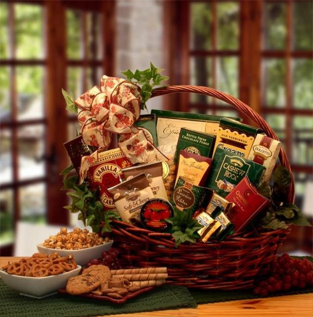 SantaCsWorkshop's tweet photo. The elves know that you don't always know what to get someone...
https://t.co/t8dRcWH9JY #Christmas https://t.co/rVPVmmsKry