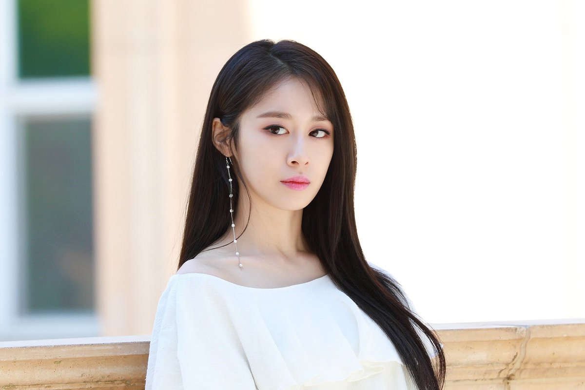 Jiyeon T-ara - What's My Name Music video Behind the scene #티아라