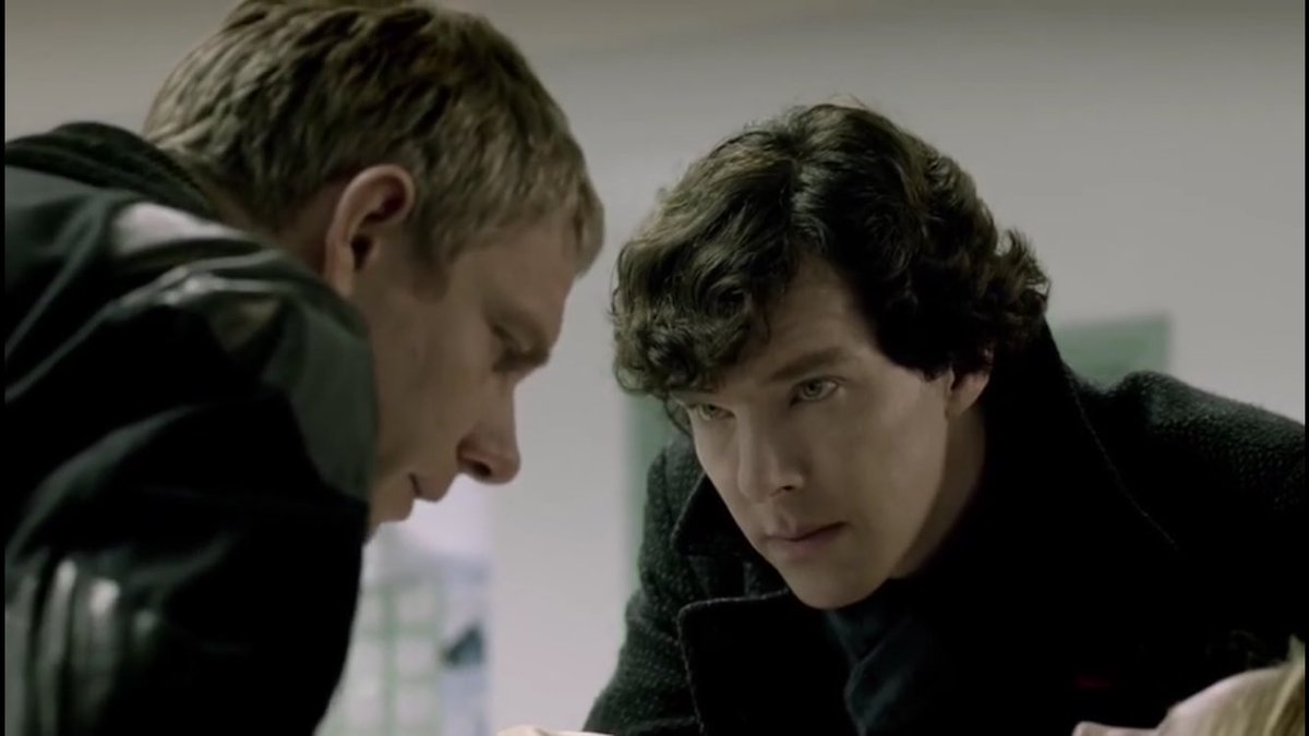 TEAMBONGINOUPD's tweet photo. I never noticed this before but Sherlock gets SO SALTY when John makes fun of the tobacco ash data on his website and just WALKS OUT hahahha https://t.co/IHu98fRVjS