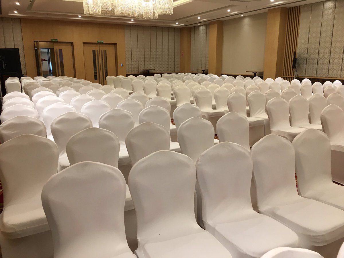 samunplugged's tweet photo. Wow! Let the show begin! #XTSummit17 #PreventDefault https://t.co/LCHgAILfGD